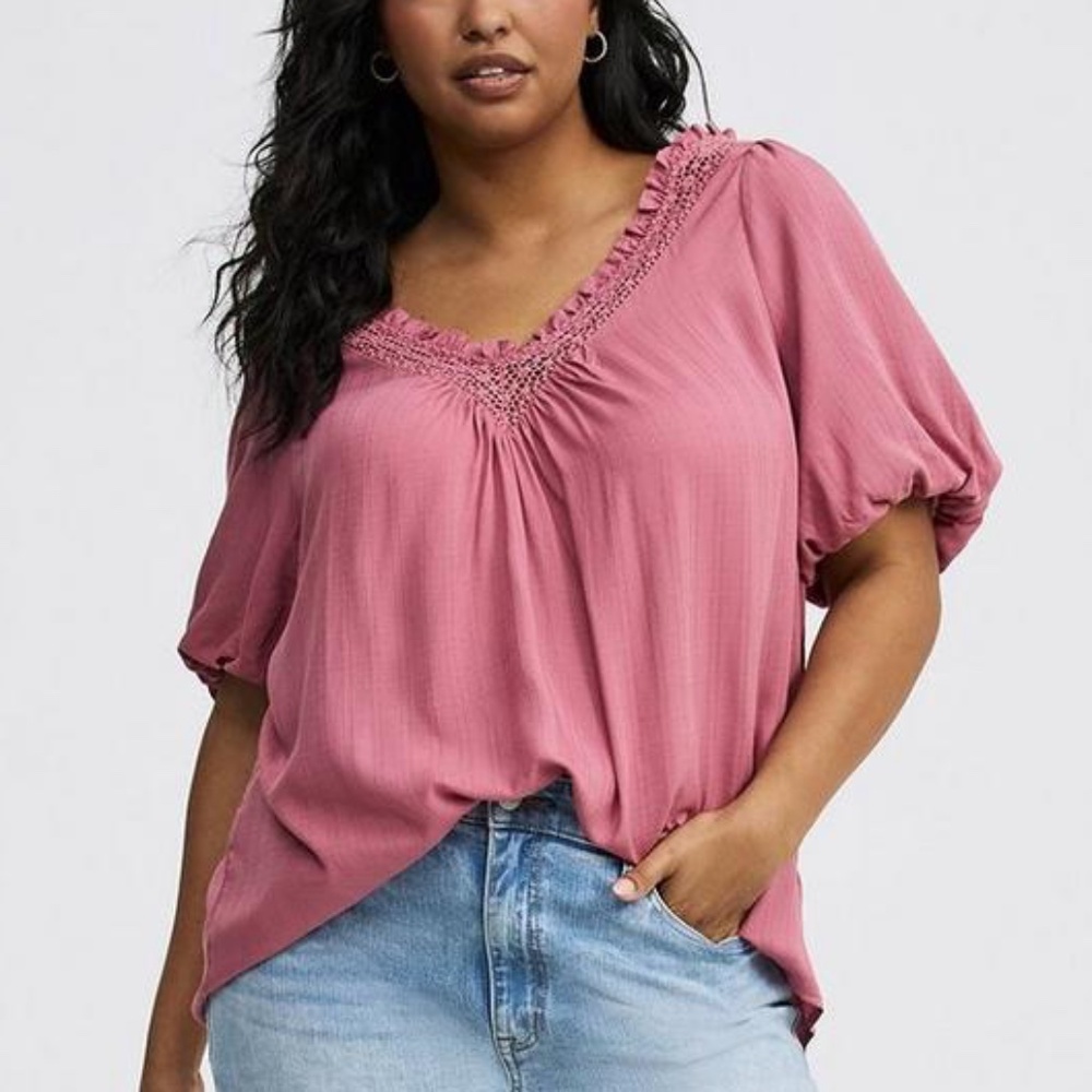 Torrid - Crosshatch Dobby Lace-Trim V-Neck Balloon Sleeve Mauve Ruffle Top - 1X
